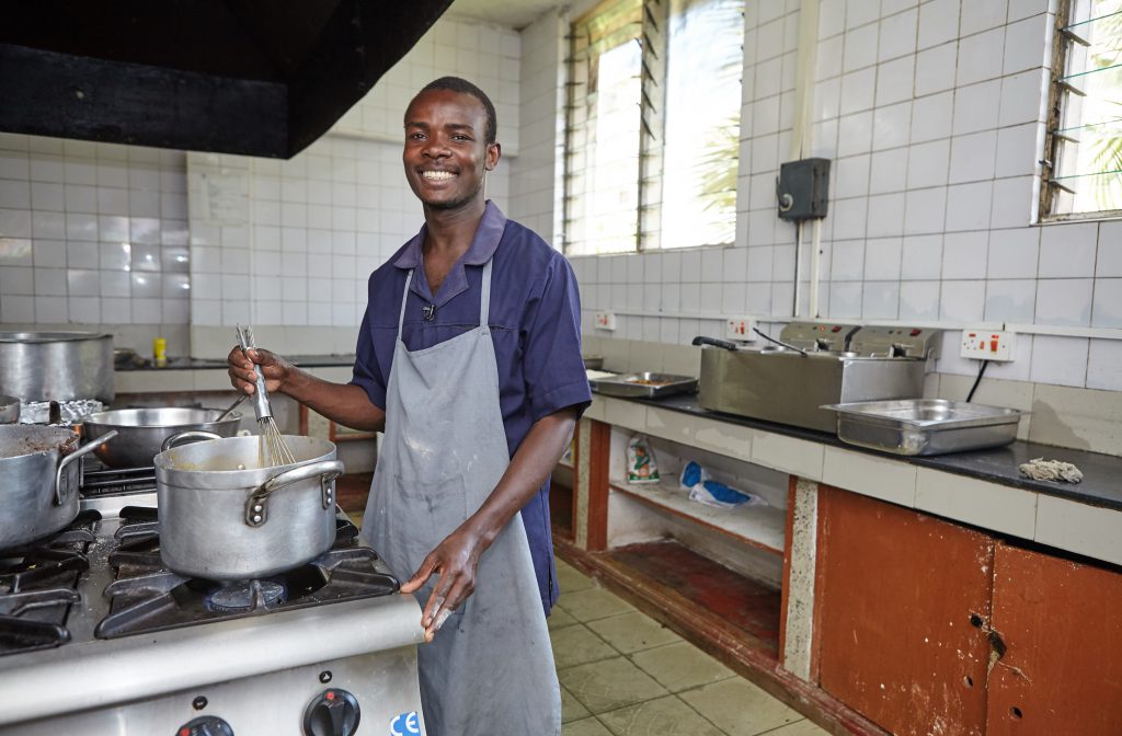 Meer jongeren aan het werk in Kenia