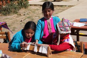 naar school in peru