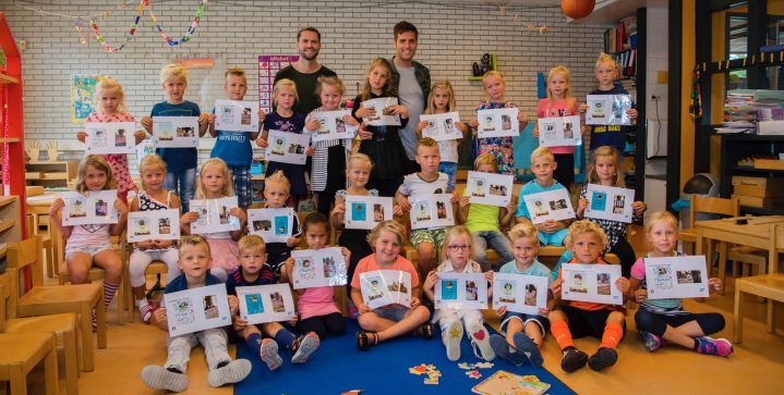 Nick & Simon starten schoenendoosactie Edukans