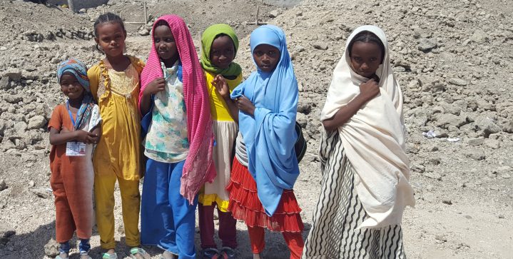 Noodhulp voor leerlingen in kurkdroog Ethiopië