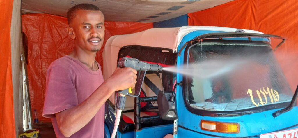 Youth-to-youth-jongeren-ondernemen-ethiopië