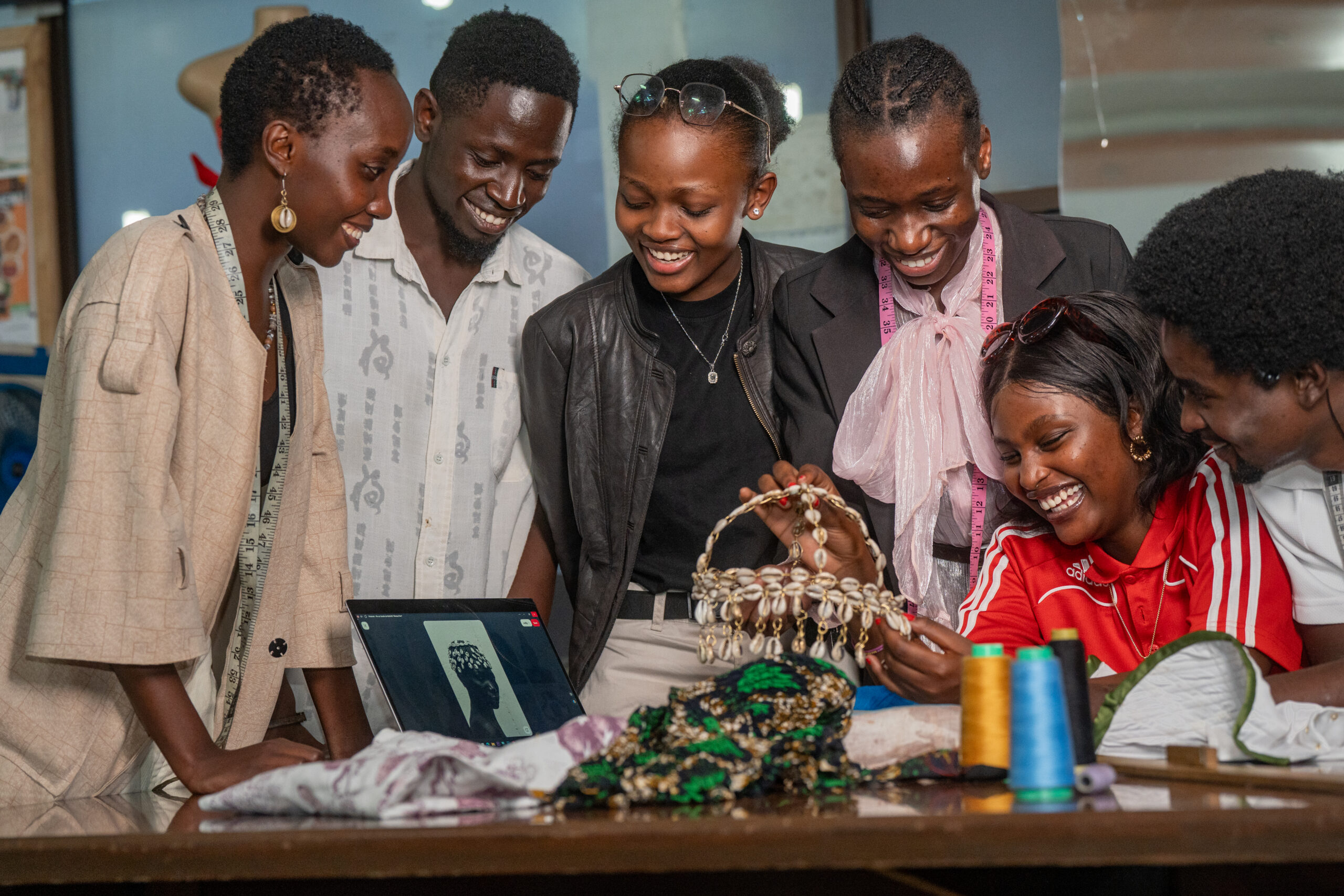 Edukans-NL-Wear-the-Green-Future-jongeren-opleiding-mode-textiel-Delight-Fashion-School-Nairobi-Kenia