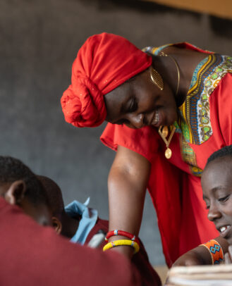 Edukans-2025-July-Kenya-Basic-Education-children-school-Kajiado-teacher-Lucy-branding-campaign-heroes-helden