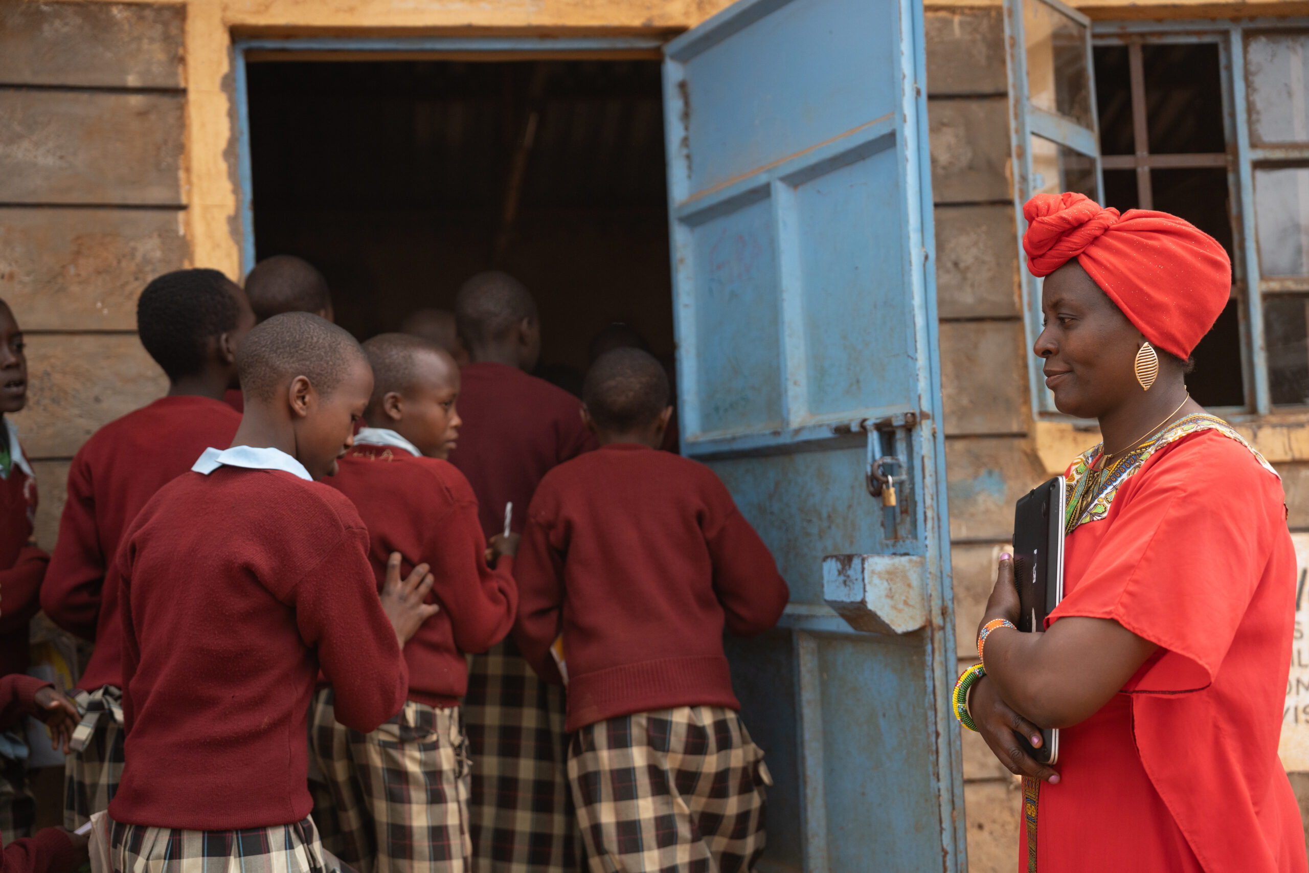 Edukans-2025-July-Kenya-Basic-Education-children-school-Kajiado-teacher-Lucy-branding-campaign-heroes-helden