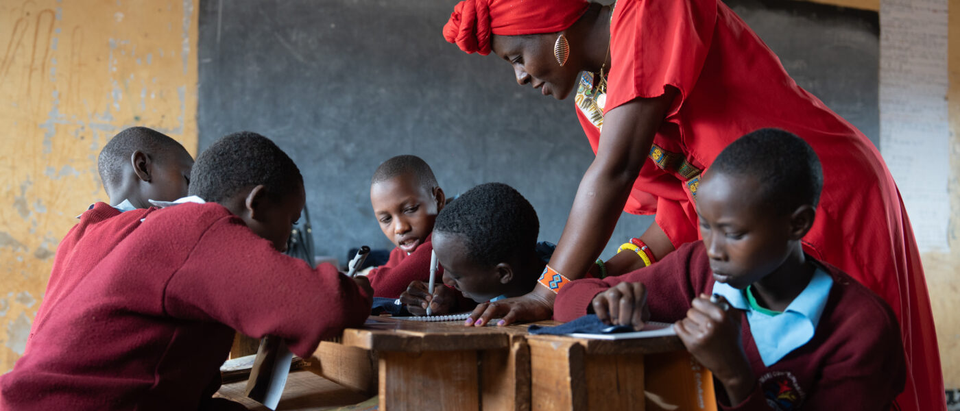 Edukans-2025-July-Kenya-Basic-Education-children-school-Kajiado-teacher-Lucy-branding-campaign-heroes-helden